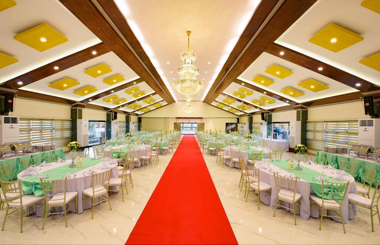 Kabaleyan Cove Resort Powered By Cocotel San Carlos  Exterior photo